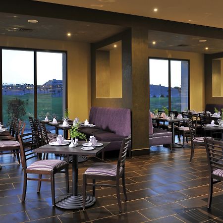 Jaz Neo Saraya Palms Hotel Хургада Ресторант снимка
