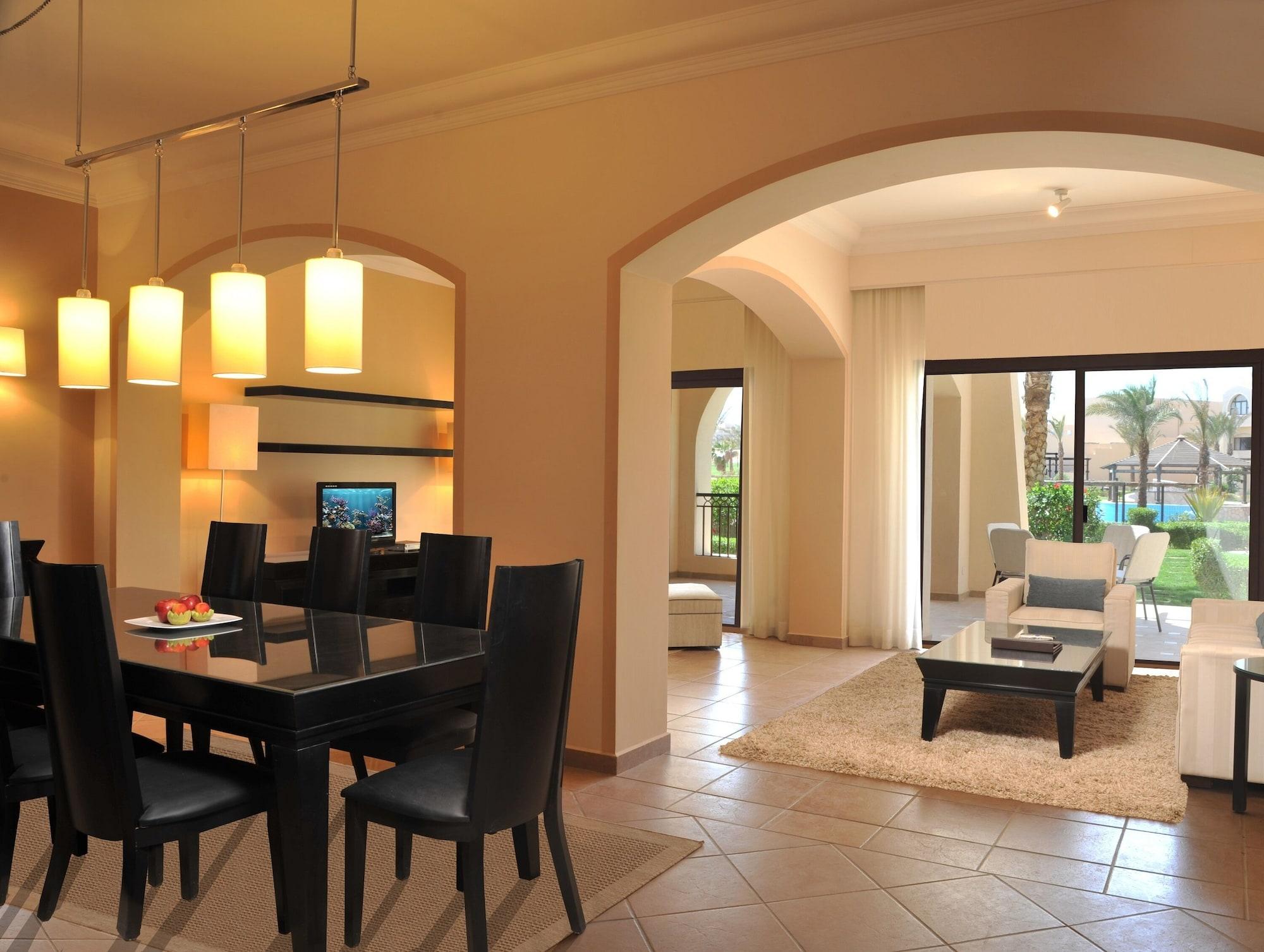 Jaz Neo Saraya Palms Hotel Хургада Екстериор снимка