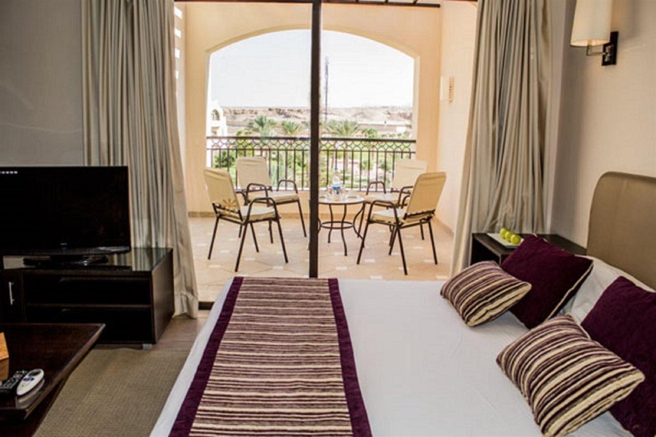 Jaz Neo Saraya Palms Hotel Хургада Екстериор снимка