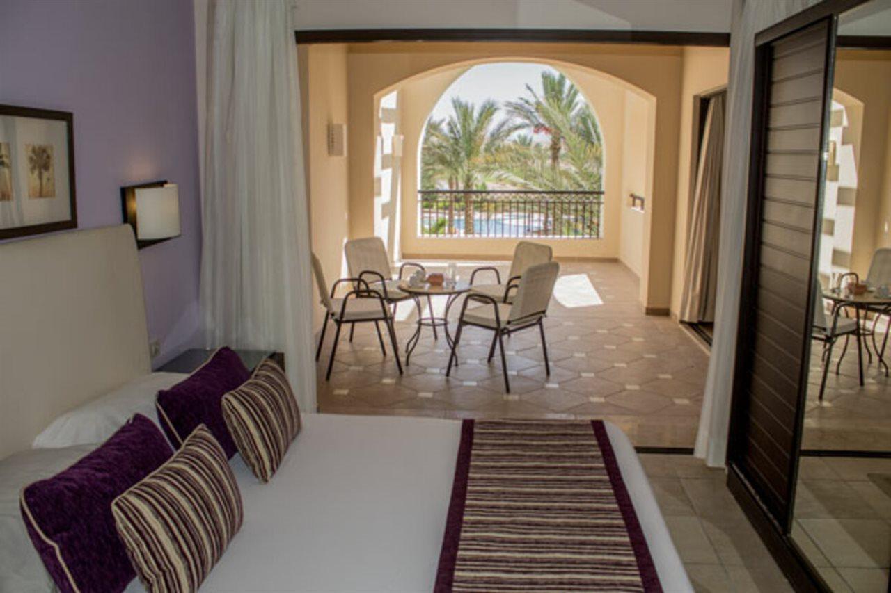 Jaz Neo Saraya Palms Hotel Хургада Екстериор снимка